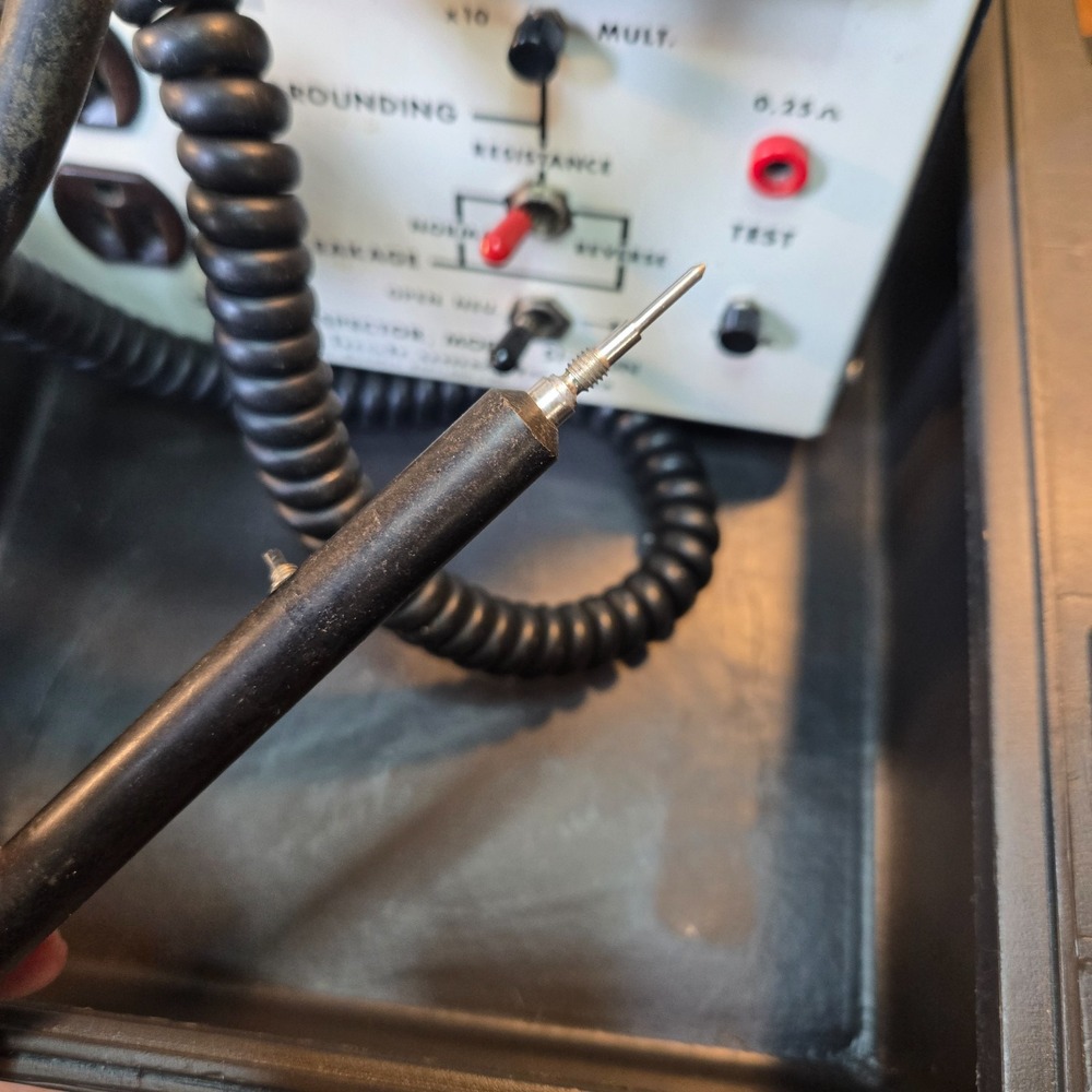 Ohmic Instruments SI-100N Instrument Safety Inspector Test equipment - Picture 8 of 9